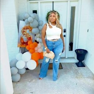 Meet your Posher, Honey